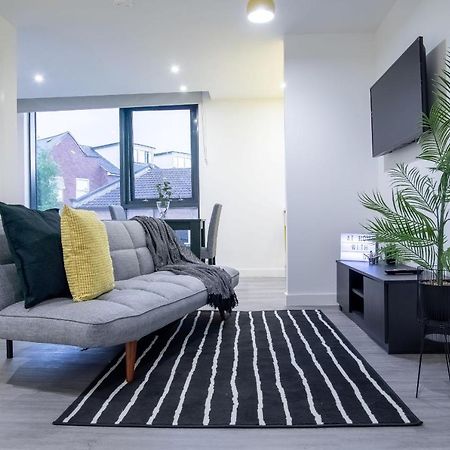 Royal Riverside Apartments Sheffield Centre - Opulent Living Esterno foto