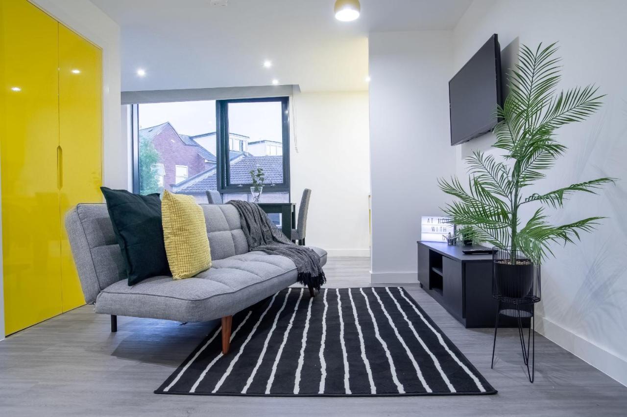 Royal Riverside Apartments Sheffield Centre - Opulent Living Esterno foto
