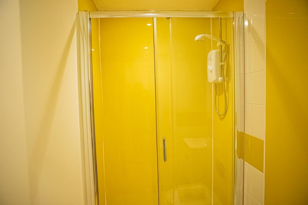 Royal Riverside Apartments Sheffield Centre - Opulent Living Esterno foto