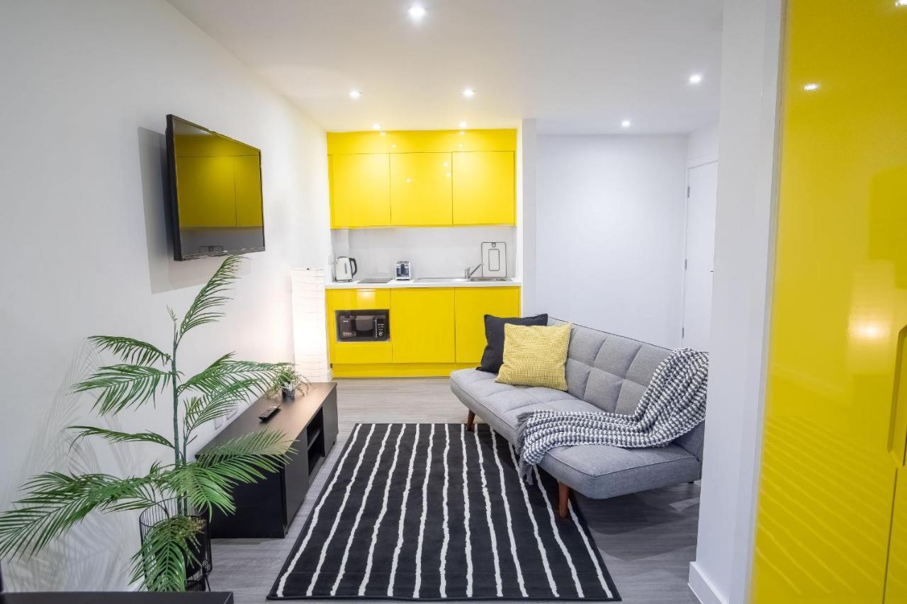 Royal Riverside Apartments Sheffield Centre - Opulent Living Esterno foto