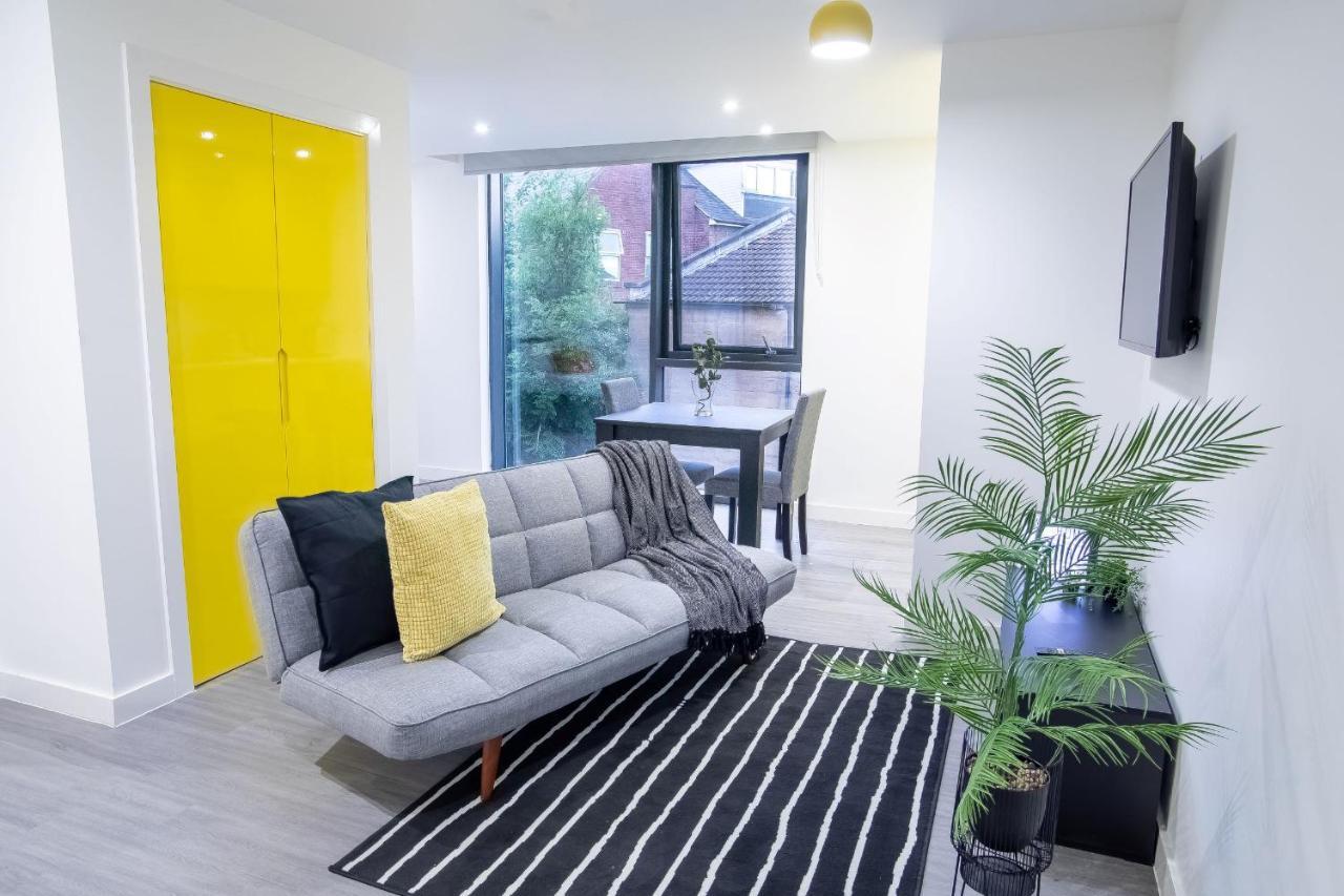Royal Riverside Apartments Sheffield Centre - Opulent Living Esterno foto